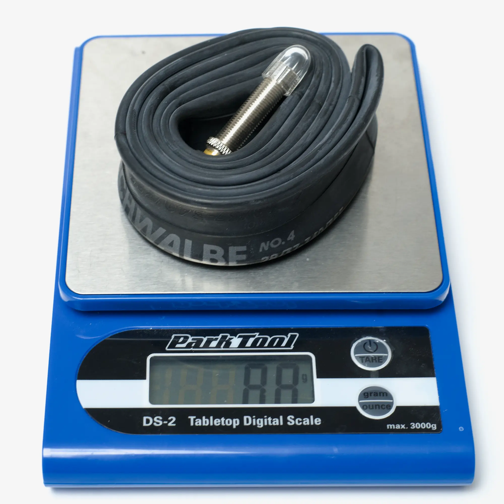 Schwalbe AV4 inner tube on Park Tool scales showing weight.webp