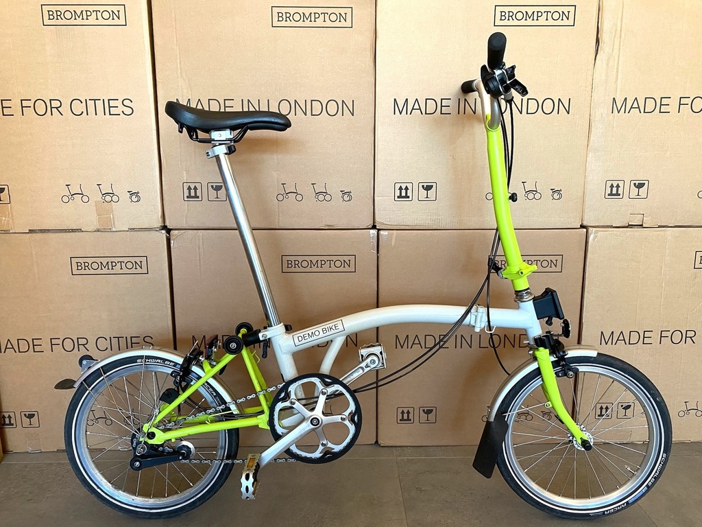 [B-36L-PW.LG] Ex-Demo Brompton High Rise Utility folding bike - Papyrus White / Lime Green - 2020 model