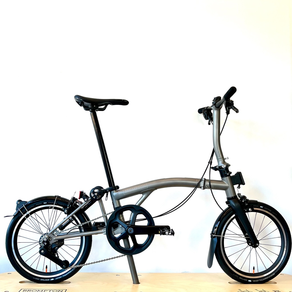 [B-T-S4L-BT-RTi-SPC-CARB] Brompton T Line 4-speed - Low