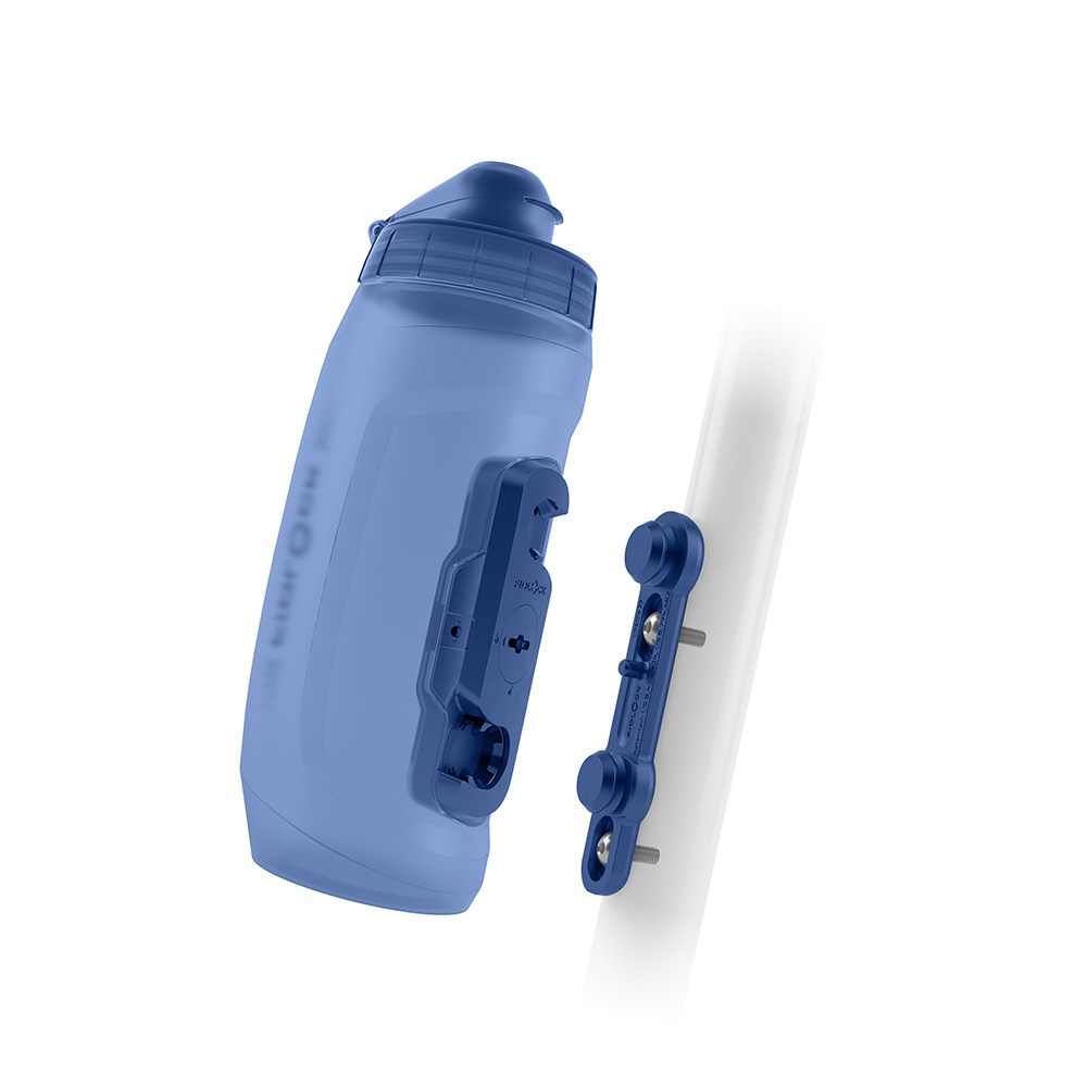 [09636-P44032(MBL)] TWIST bottle 590 ml plus bike base - Blue