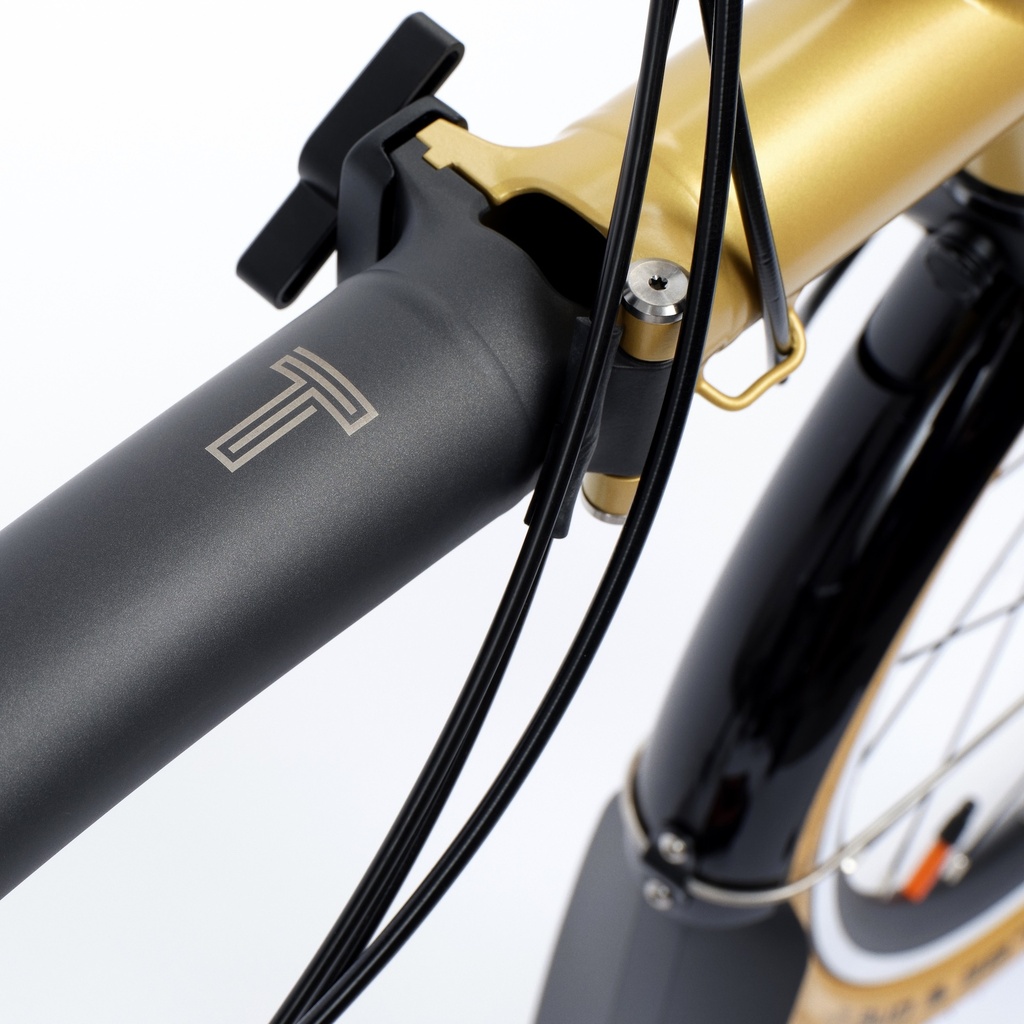 [B-T-M12L-BT-RTi-SPC-CARB-CTG] Brompton T Line Ceratech Black/Gold 12-speed - Mid