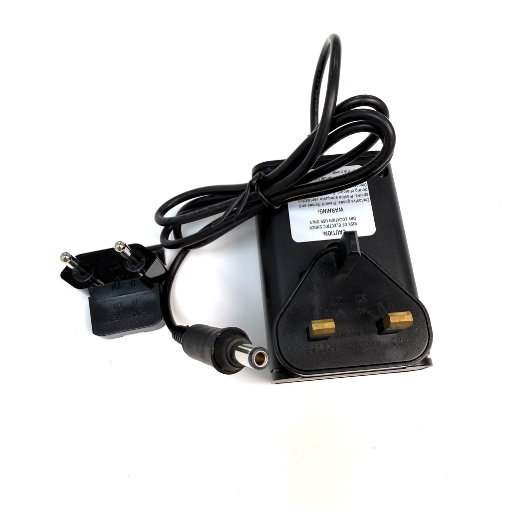 [HLBA000-07] Hope Li-Ion Battery Charger 8.4V UK and EU
