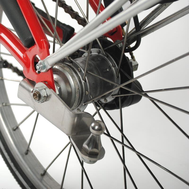 Radical Design hitch ball for Brompton
