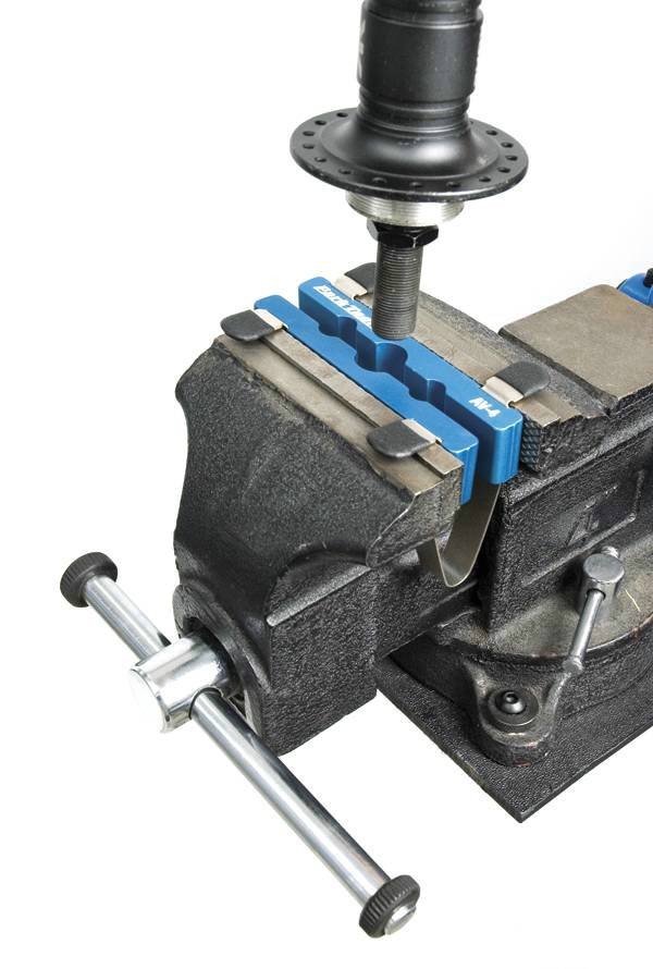Heavy Duty Axle and Pedal Vice - AV-4 - from Park Tool USA