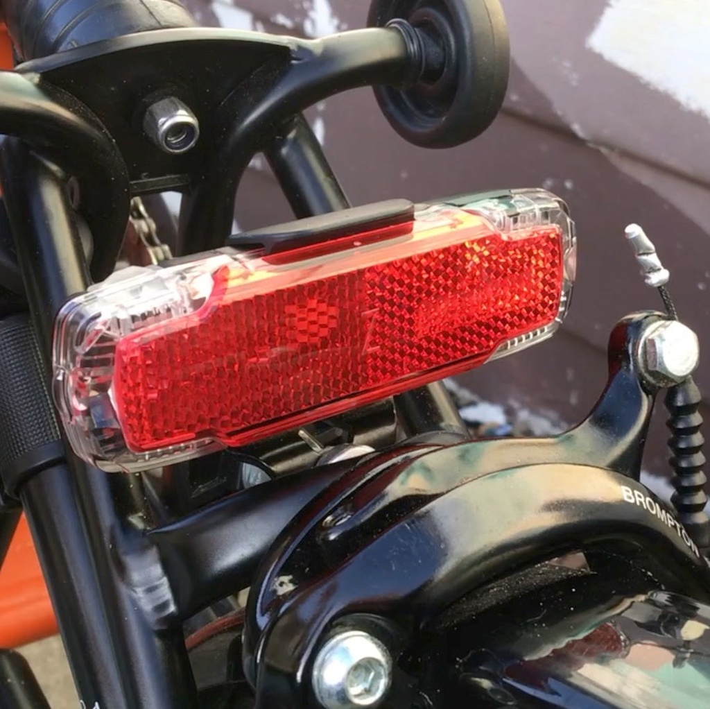 [326US] Rear light / reflector - 2C Permanent USB rechargeable by busch + müller