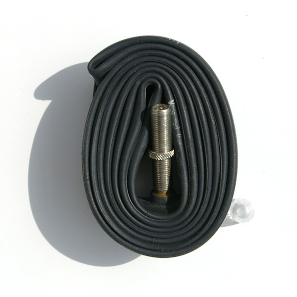 [AV17-WS] Inner tube 700C / 28 / 27 inch by Schwalbe - AV17 - schrader valve - no box